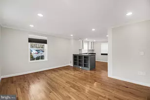 4885 28th Street S, Arlington, VA 22206 - Photo 4