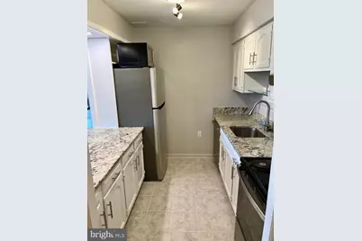 1301 N Courthouse Road #1711, Arlington, VA 22201 - Photo 4