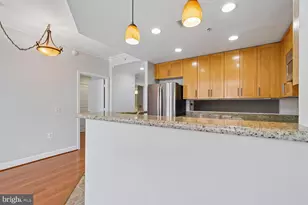 3650 S Glebe Rd, Arlington, VA 22202 - Photo 14