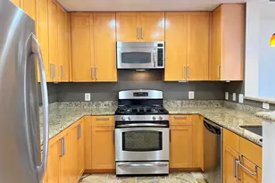 3650 S Glebe Rd, Arlington, VA 22202 - Photo 8