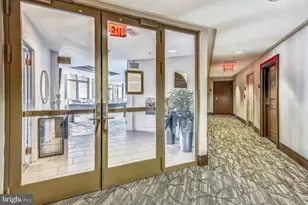 3650 S Glebe Rd, Arlington, VA 22202 - Photo 38