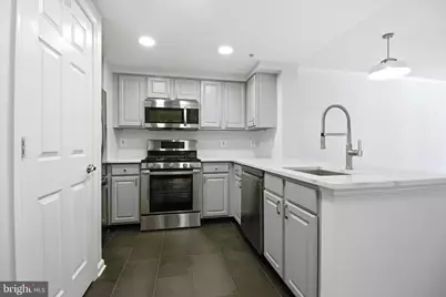3830 9th Street N #607E, Arlington, VA 22203 - Photo 2