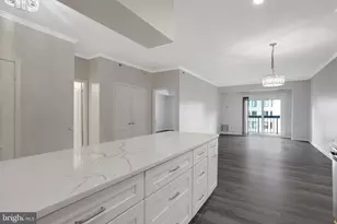 1211 S Eads St, Arlington, VA 22202 - Photo 8