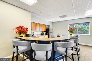 1211 S Eads St, Arlington, VA 22202 - Photo 40