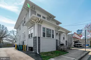 2612 N Pershing Dr, Arlington, VA 22201 - Photo 2