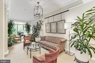 2100 Langston Blvd., Arlington, VA 22201 - Photo 2