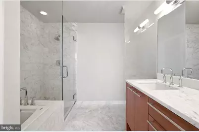 2001 15th Street N #1204, Arlington, VA 22201 - Photo 48