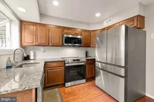 2433 S Walter Reed Dr, Arlington, VA 22206 - Photo 16