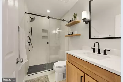 2433 S Walter Reed Drive #18-1, Arlington, VA 22206 - Photo 24