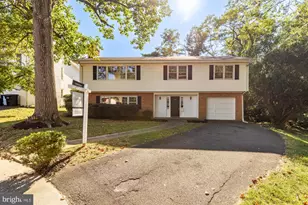 3812 N Ridgeview Rd, Arlington, VA 22207 - Photo 1