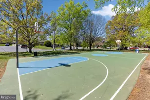 411 S Veitch St, Arlington, VA 22204 - Photo 38