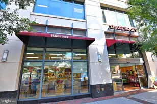 1021 N Garfield Street N, Arlington, VA 22201 - Photo 42