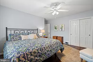 4857 Yorktown Blvd, Arlington, VA 22207 - Photo 16