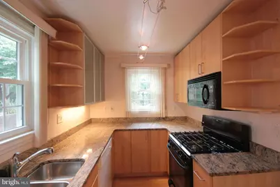 3931 6th Street S, Arlington, VA 22204 - Photo 6