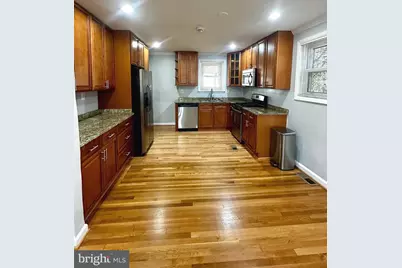 5100 10th Street N, Arlington, VA 22205 - Photo 8