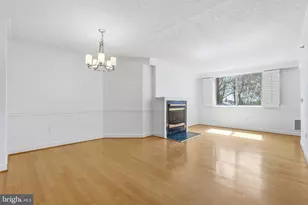 1276 N Wayne St, Arlington, VA 22201 - Photo 4
