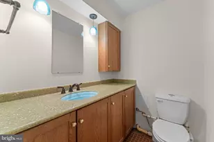 2723 N Oakland St, Arlington, VA 22207 - Photo 34