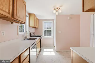 941 Patrick Henry Drive, Arlington, VA 22205 - Photo 14
