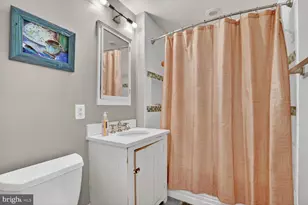 5723 27th St N, Arlington, VA 22207 - Photo 40