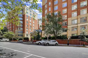 3830 N 9th Street N, Arlington, VA 22203 - Photo 1