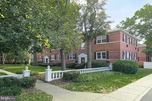 4378 N Pershing Dr, Arlington, VA 22203 - Photo 1