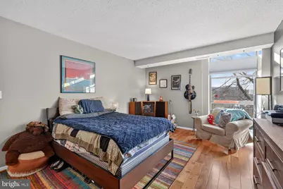 1016 S Wayne Street #302, Arlington, VA 22204 - Photo 10