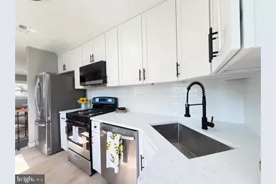 5132 19th Road N, Arlington, VA 22207 - Photo 8