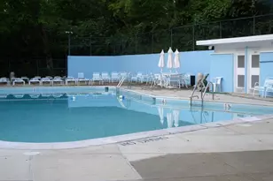 1300 S Arlington Ridge Rd, Arlington, VA 22202 - Photo 16