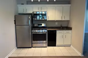 1300 S Arlington Ridge Rd, Arlington, VA 22202 - Photo 10