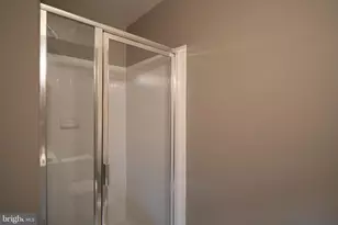 1122 N Vernon St, Arlington, VA 22201 - Photo 10