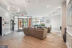 1024 N Utah St, Arlington, VA 22201 - Photo 4