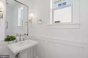 1310 S Poe St, Arlington, VA 22204 - Photo 24