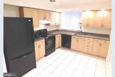 1741 S Hayes Street S #1, Arlington, VA 22202 - Photo 4