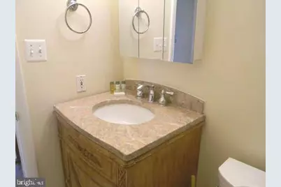 1741 S Hayes Street S #1, Arlington, VA 22202 - Photo 16