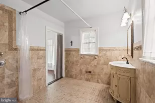 4015 N Randolph St, Arlington, VA 22207 - Photo 48