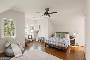 4015 N Randolph St, Arlington, VA 22207 - Photo 56