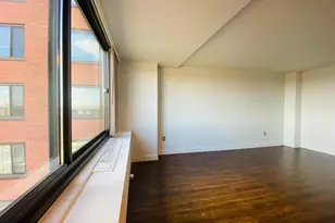 1021 Arlington Blvd, Arlington, VA 22209 - Photo 4