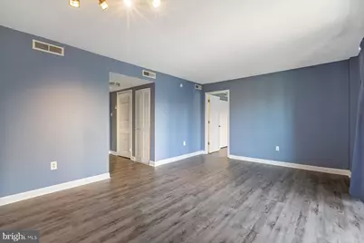 1300 Army Navy Drive #612, Arlington, VA 22202 - Photo 6