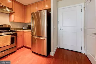 3600 S Glebe Rd, Arlington, VA 22202 - Photo 6