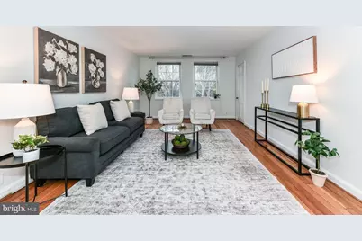 3279 S Stafford Street #B2, Arlington, VA 22206 - Photo 2