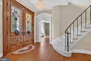 5553 Little Falls Rd, Arlington, VA 22207 - Photo 10