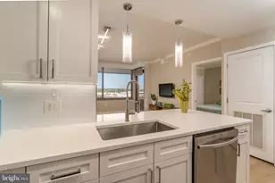 2001 15th St N, Arlington, VA 22201 - Photo 10