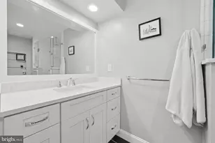 2556 S Arlington Mill Dr, Arlington, VA 22206 - Photo 26