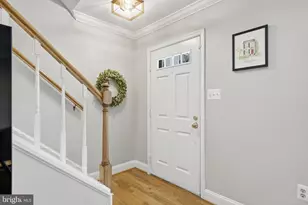 2556 S Arlington Mill Dr, Arlington, VA 22206 - Photo 16