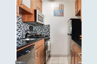 1111 Arlington Boulevard #825, Arlington, VA 22209 - Photo 4