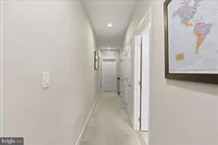 1418 N Rhodes St, Arlington, VA 22209 - Photo 20