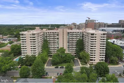 4141 N Henderson Road #614, Arlington, VA 22203 - Photo 2