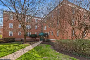 24 S Old Glebe Rd, Arlington, VA 22204 - Photo 2