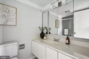 1600 N Oak St, Arlington, VA 22209 - Photo 18