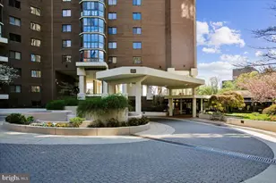 1600 N Oak St, Arlington, VA 22209 - Photo 2